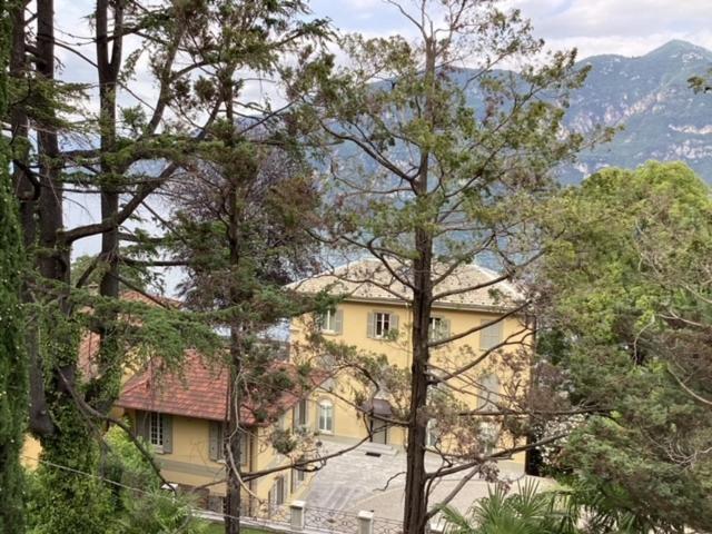 Wonderful Lake Front Appartment Near Bellagio Limonta Buitenkant foto