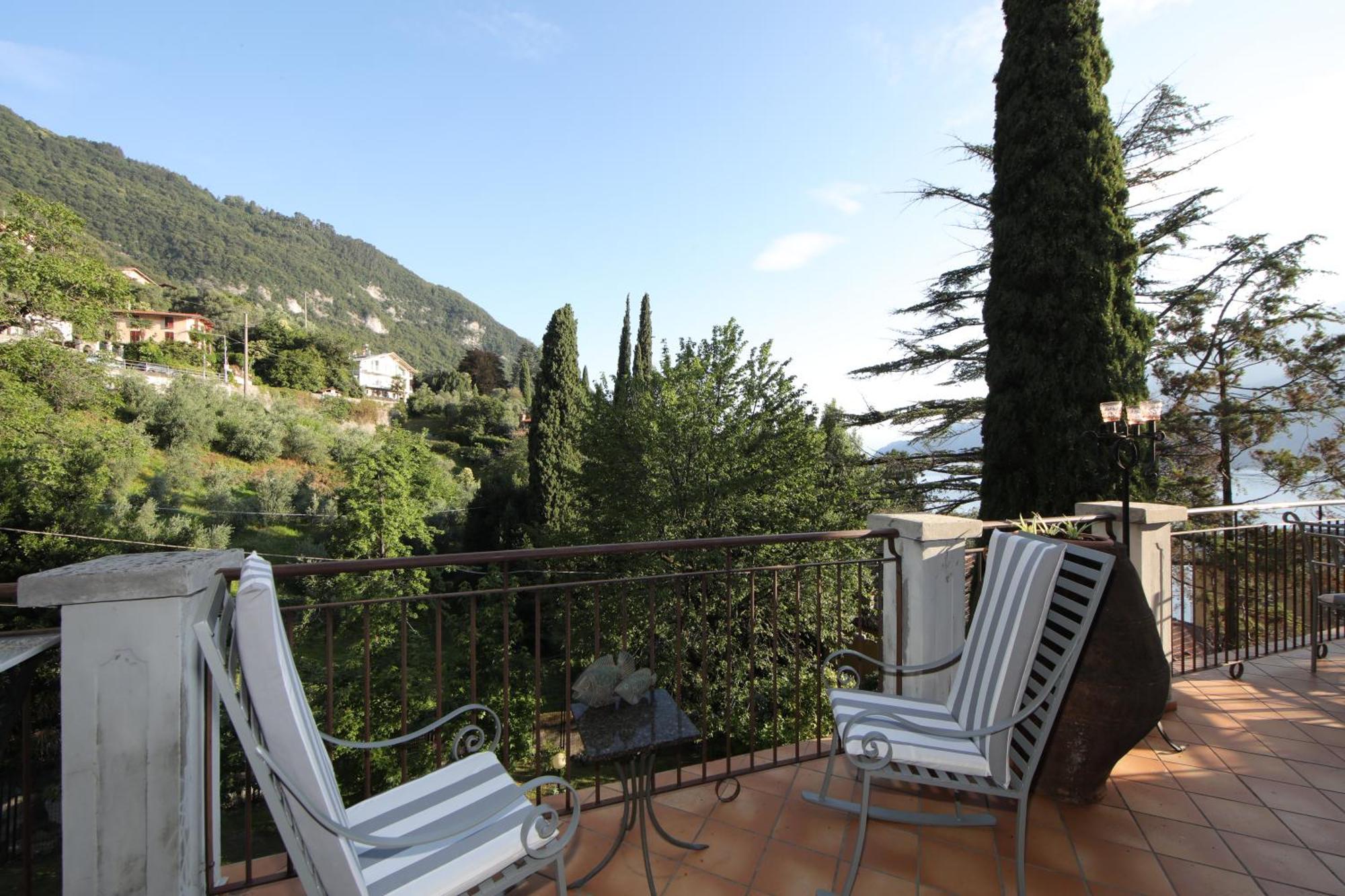 Wonderful Lake Front Appartment Near Bellagio Limonta Buitenkant foto